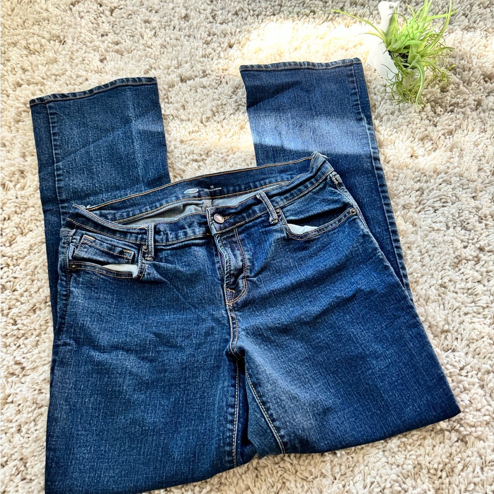 Old Navy women’s regular San Francisco denim blue jeans size 12.